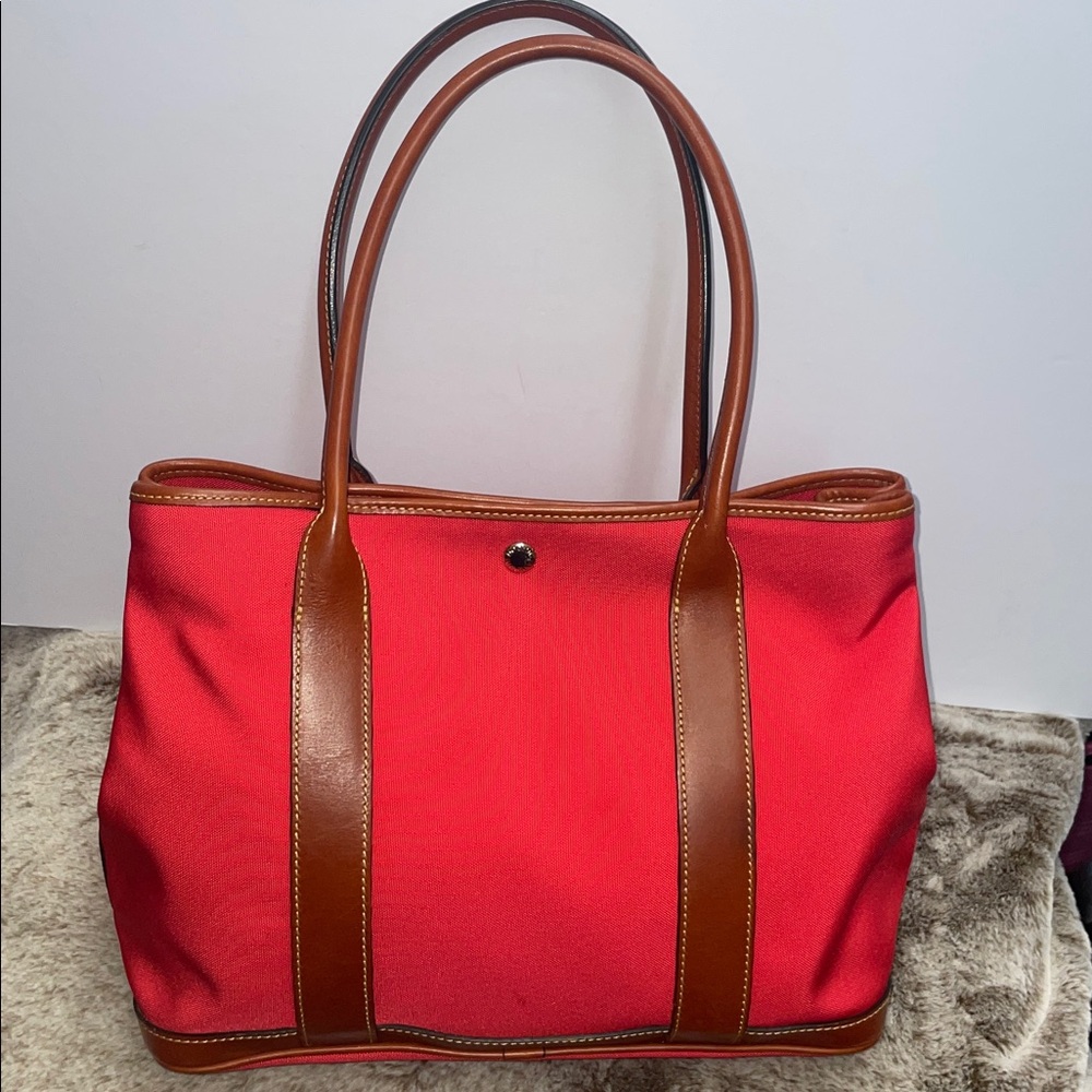 Dooney & Bourke ‘Layla’ Nylon Tote - Picture 3 of 17